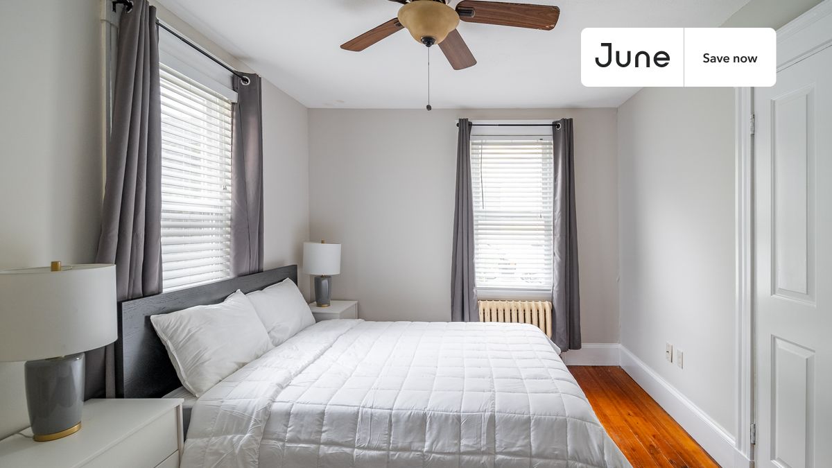 Photos of apartment on Glen St.,Boston MA 02145