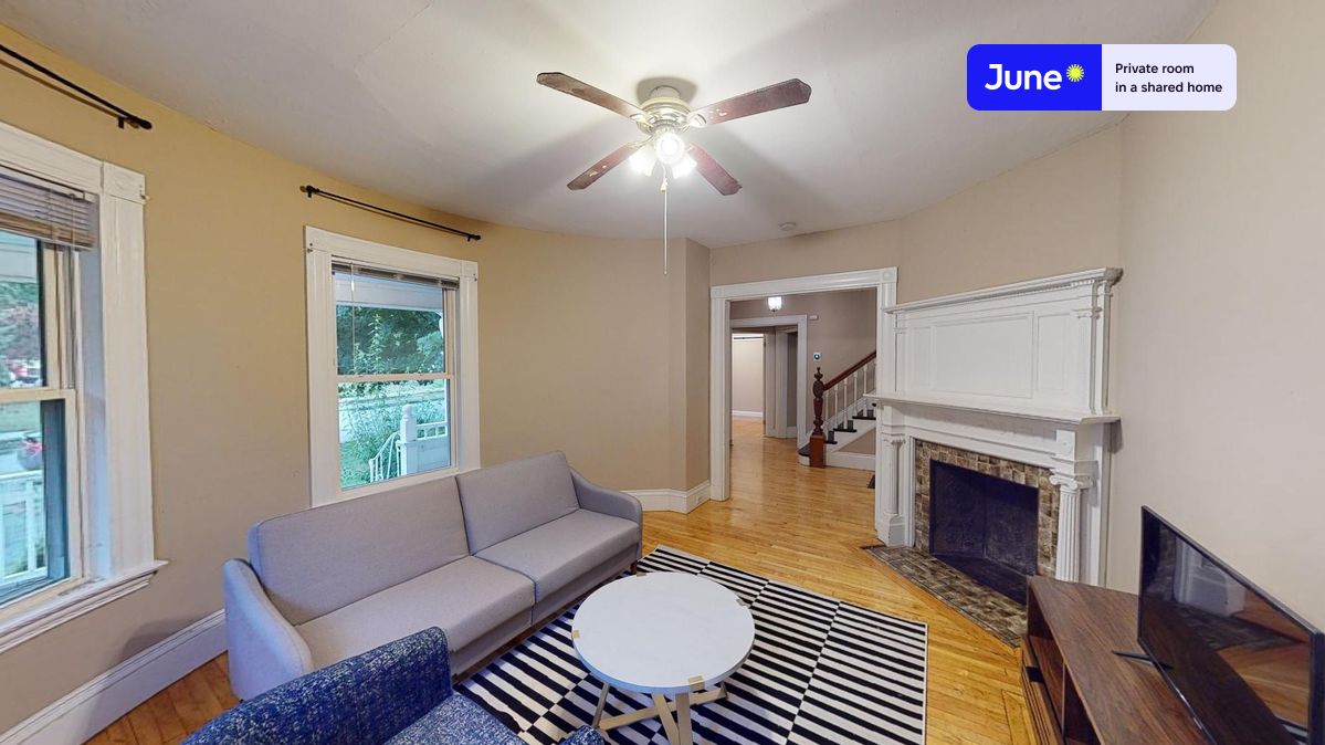 Photos of apartment on Sparhawk St.,Boston MA 02135