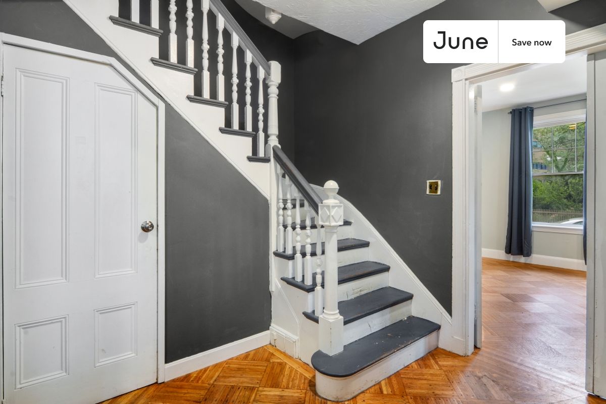 Photos of apartment on Putnam Ave.,Boston MA 02139