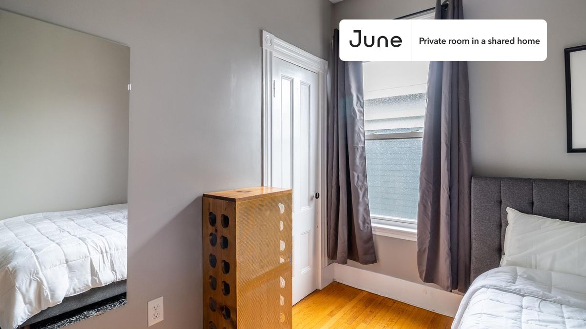 Photos of apartment on Beacon St.,Boston MA 02143