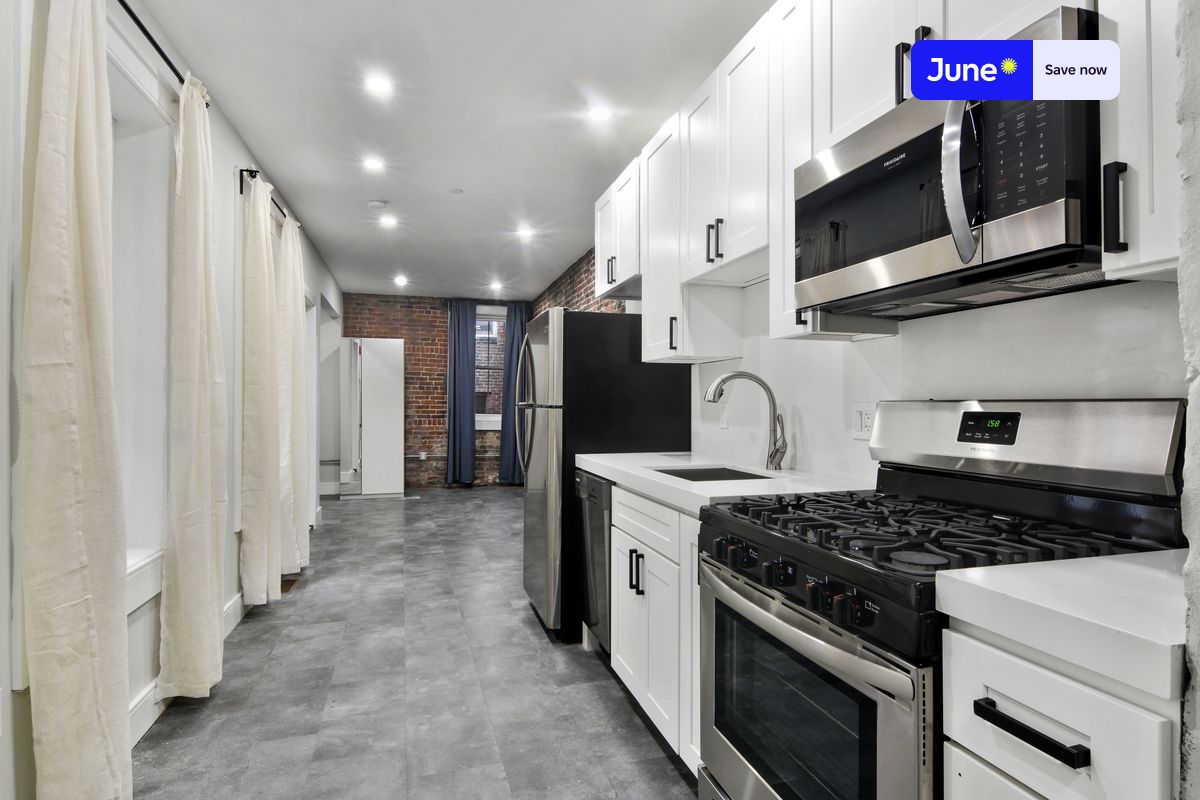 Photos of apartment on Sheafe St.,Boston MA 02113