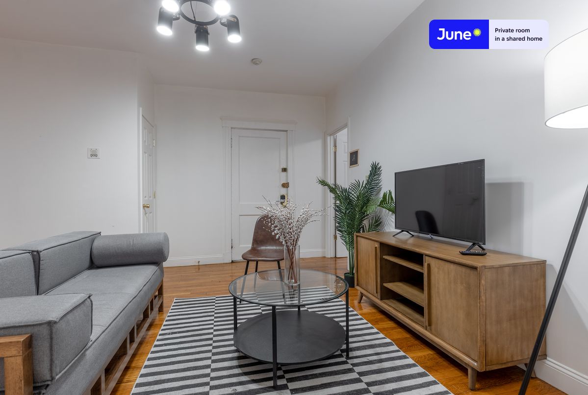 Photos of apartment on Egremont Rd.,Boston MA 02135