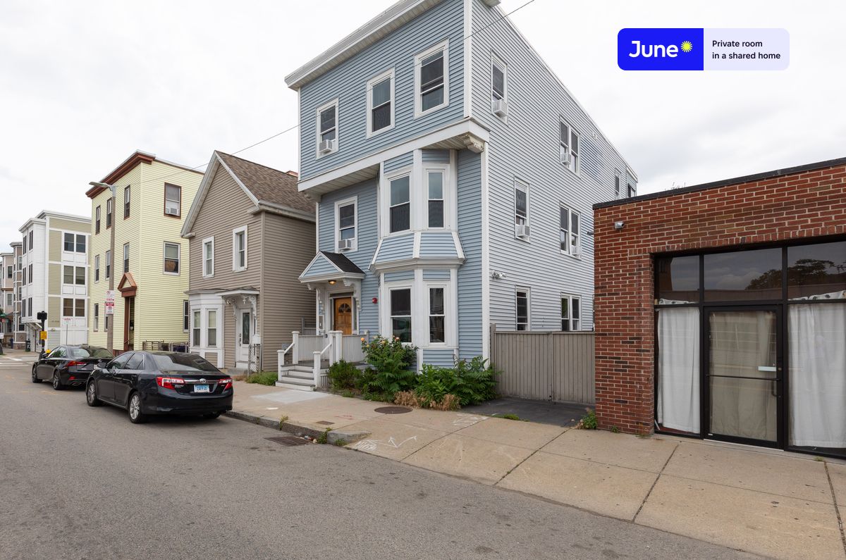 Photos of apartment on Boston St.,Boston MA 02125