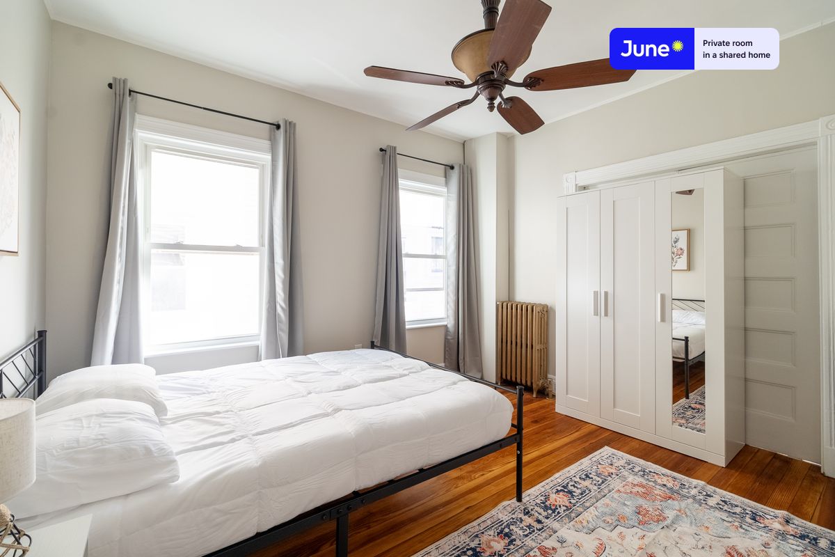 Photos of apartment on Brook St.,Boston MA 02445