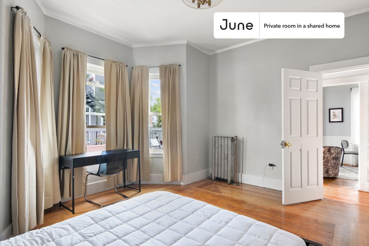 Photos of apartment on Greylock Rd.,Boston MA 02134