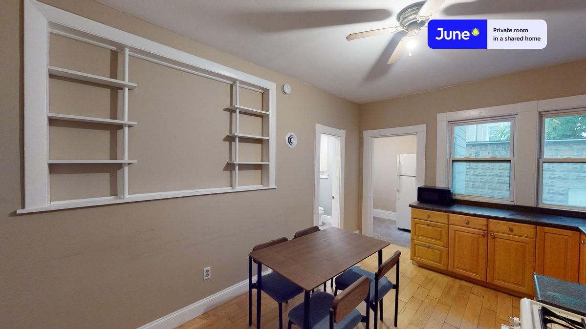 Photos of apartment on Sparhawk St.,Boston MA 02135