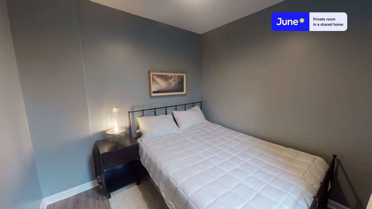 Pictures of  property for rent on North Bennet, Boston, MA 02113