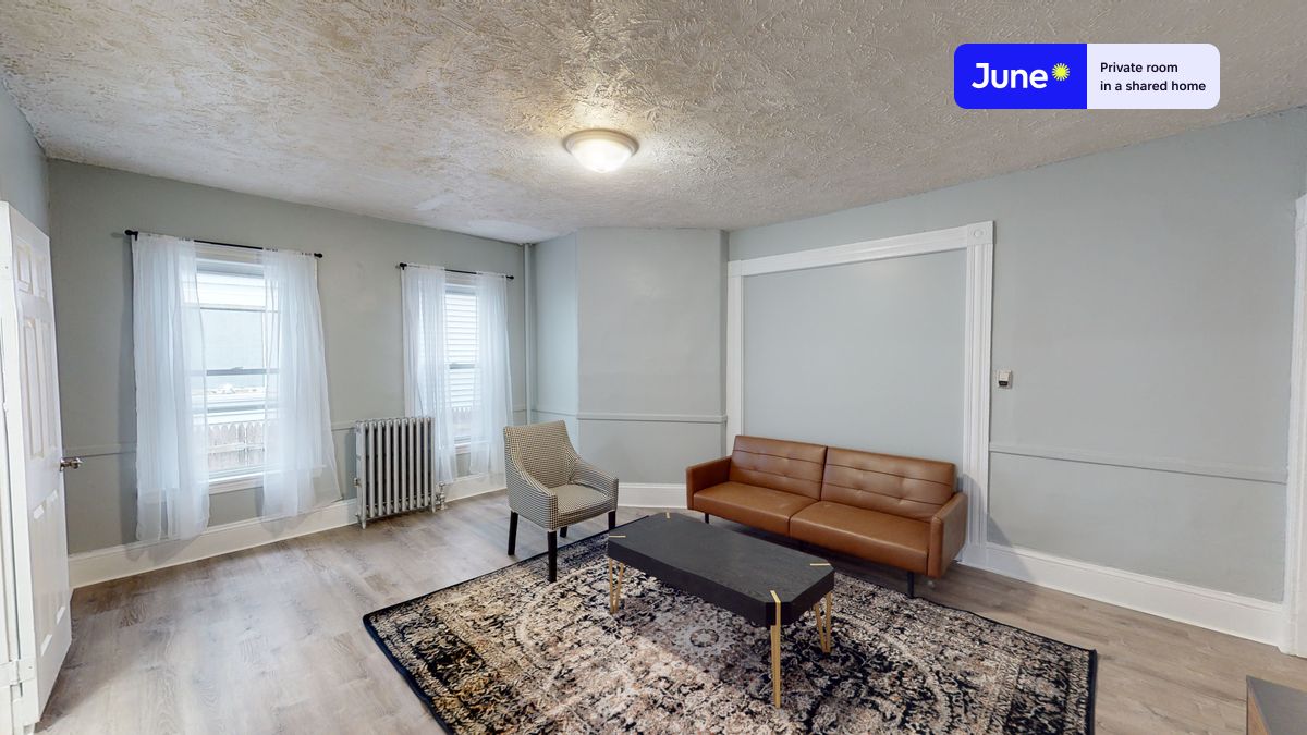 Photos of apartment on Islington St.,Boston MA 02134