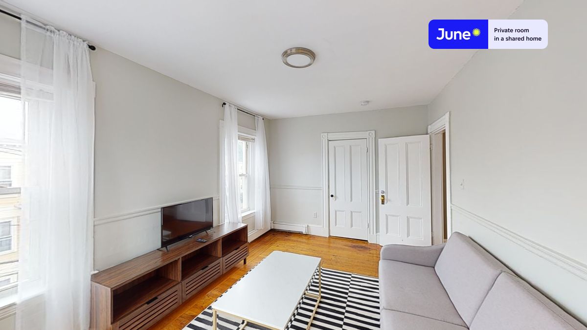 Photos of apartment on Easton St.,Boston MA 02134
