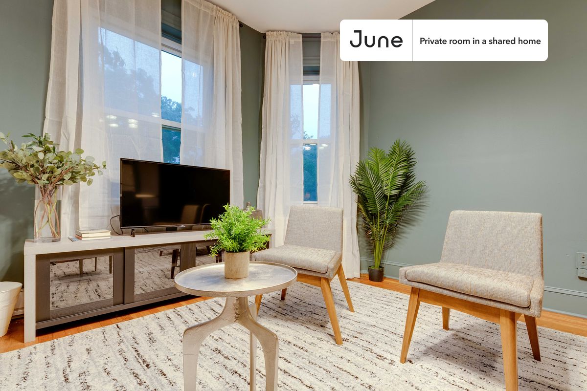 Photos of apartment on Park Dr.,Boston MA 02215