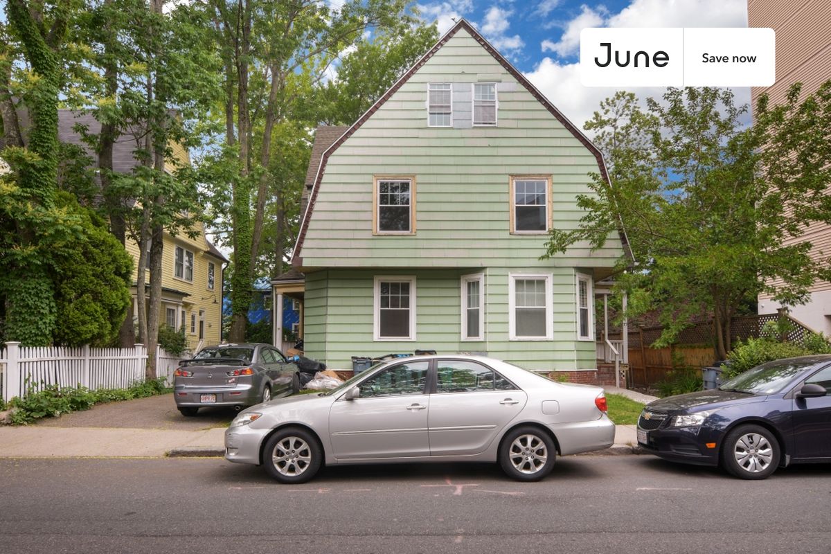 Photos of apartment on Putnam Ave.,Boston MA 02139