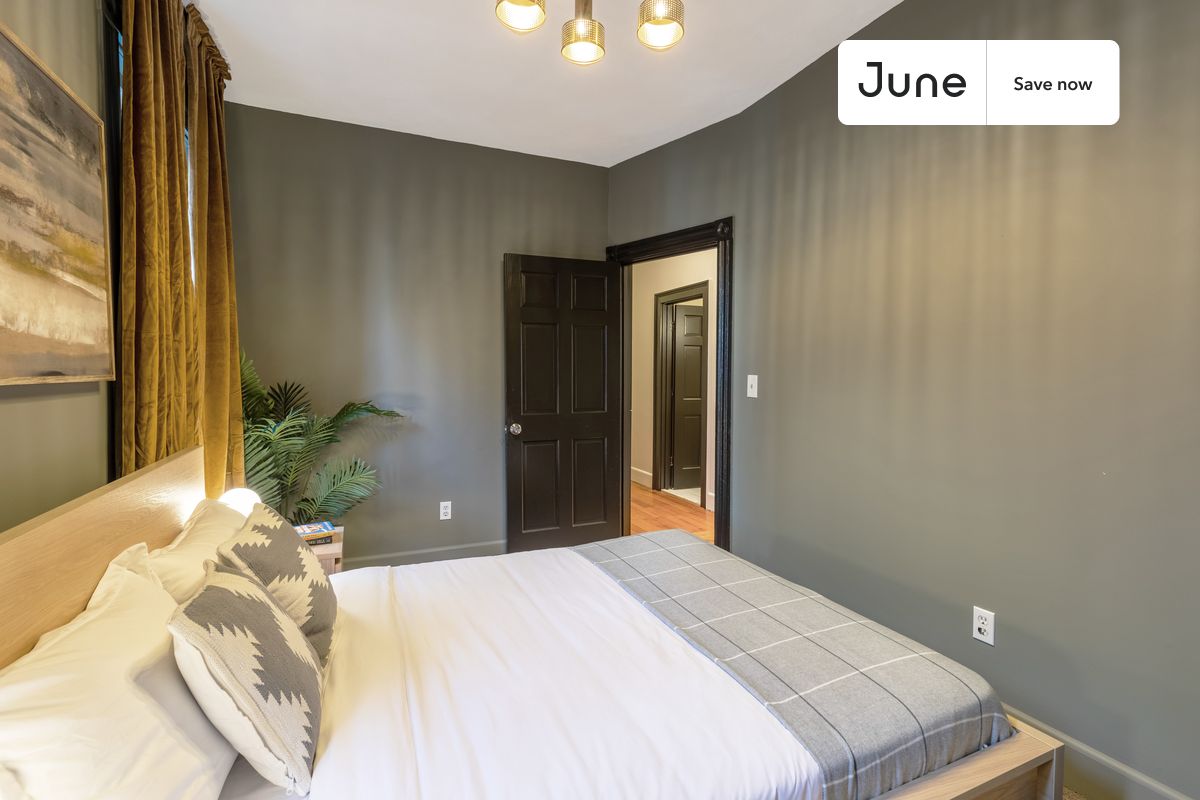Photos of apartment on Calumet St.,Boston MA 02120