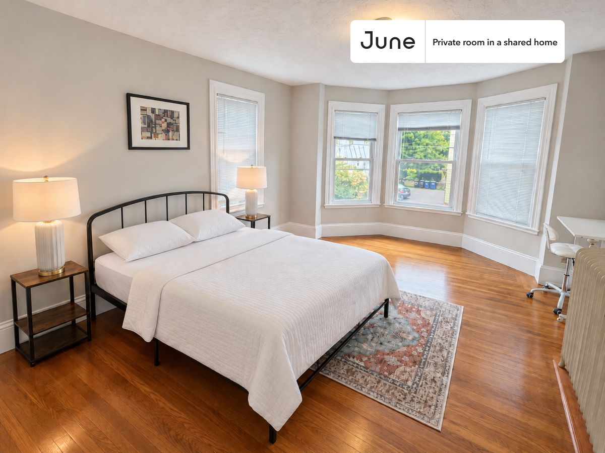 Pictures of  property for rent on Glen St., Boston, MA 02145