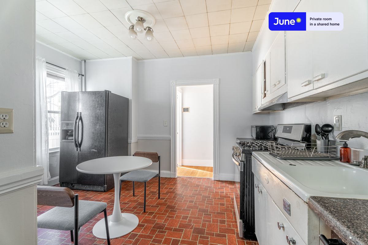 Photos of apartment on Montcalm St.,Boston MA 02135