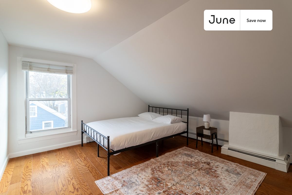 Photos of apartment on Winter St.,Boston MA 02141