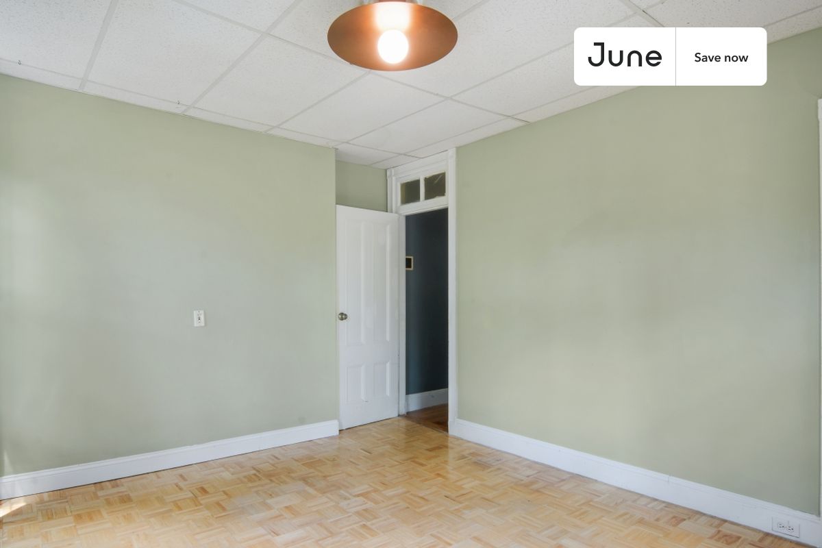 Photos of apartment on Putnam Ave.,Boston MA 02139
