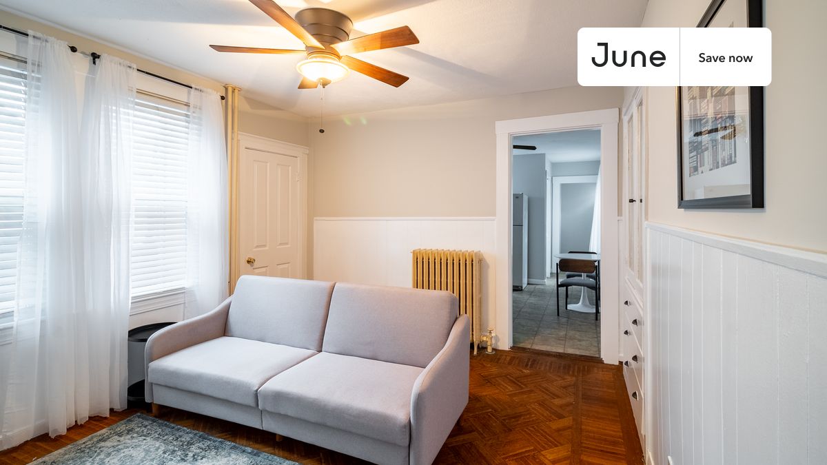 Photos of apartment on Glen St.,Boston MA 02145