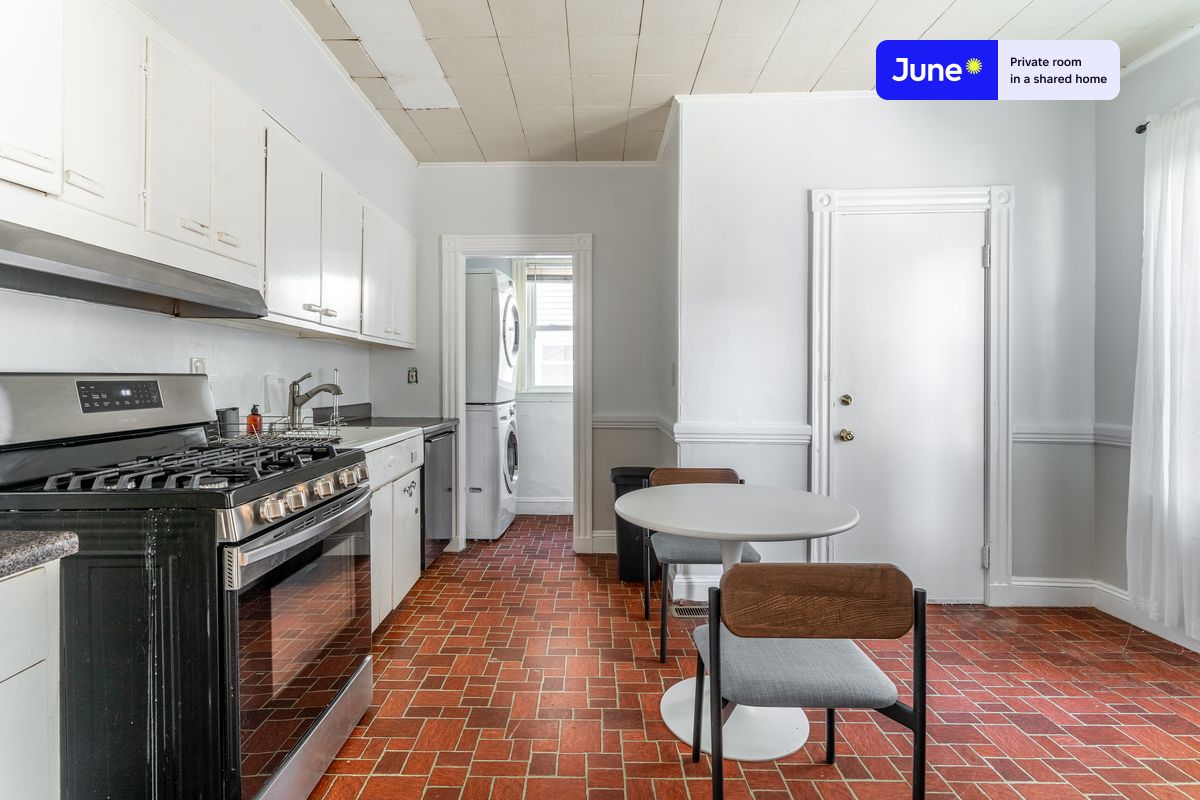 Photos of apartment on Montcalm St.,Boston MA 02135