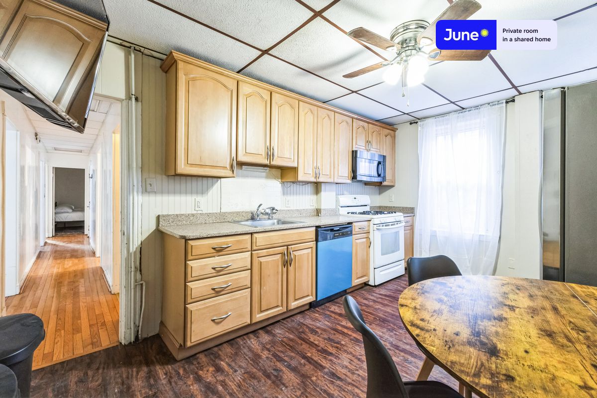 Photos of apartment on River St.,Boston MA 02139