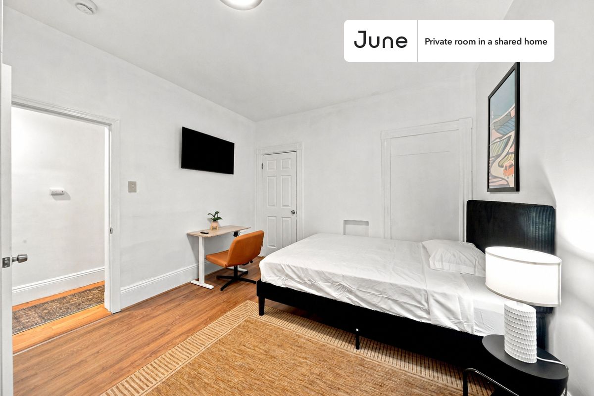Pictures of  property for rent on Linden St., Boston, MA 02134
