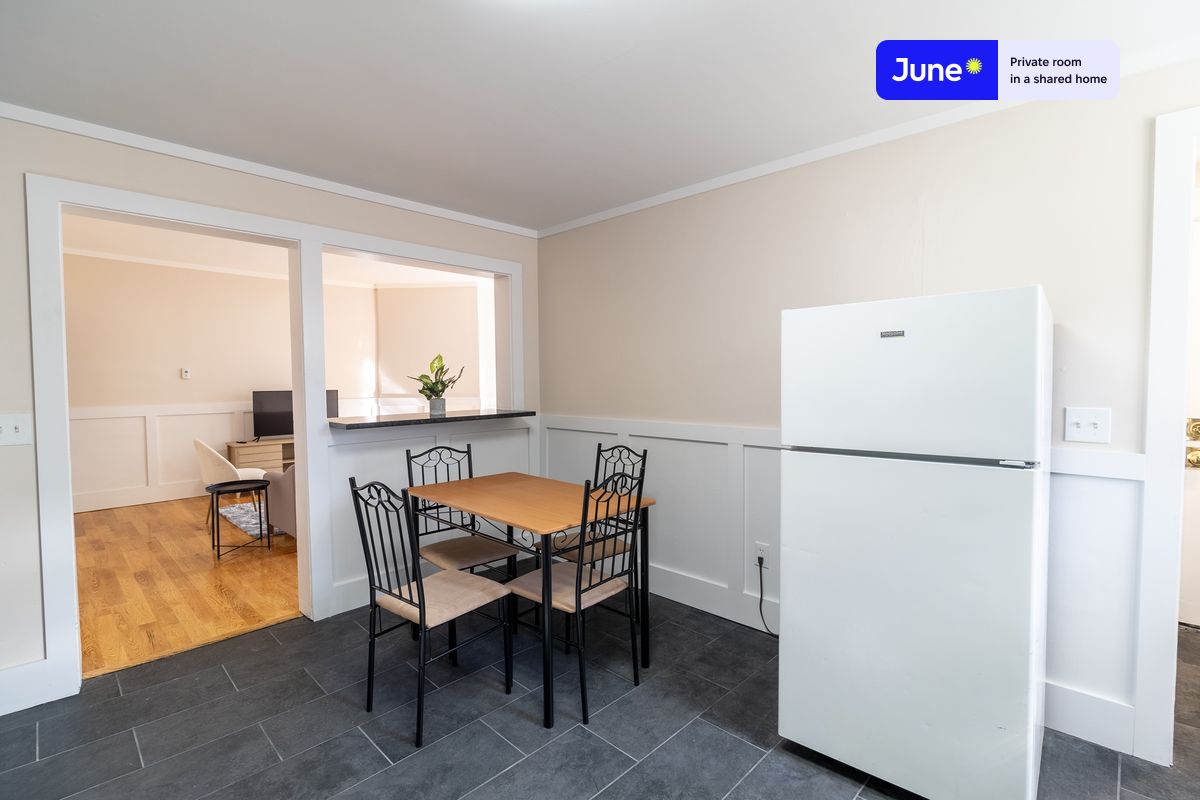 Photos of apartment on Islington St.,Boston MA 02134