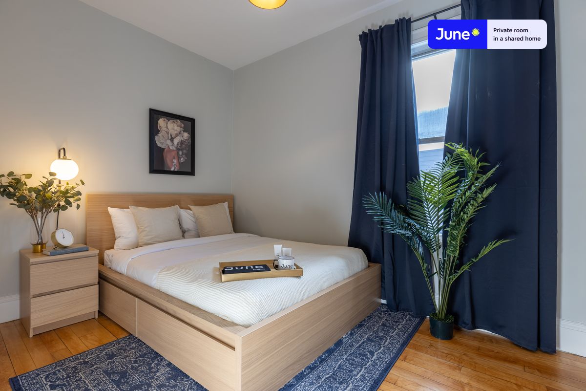 Pictures of  property for rent on Pleasant St., Boston, MA 02125