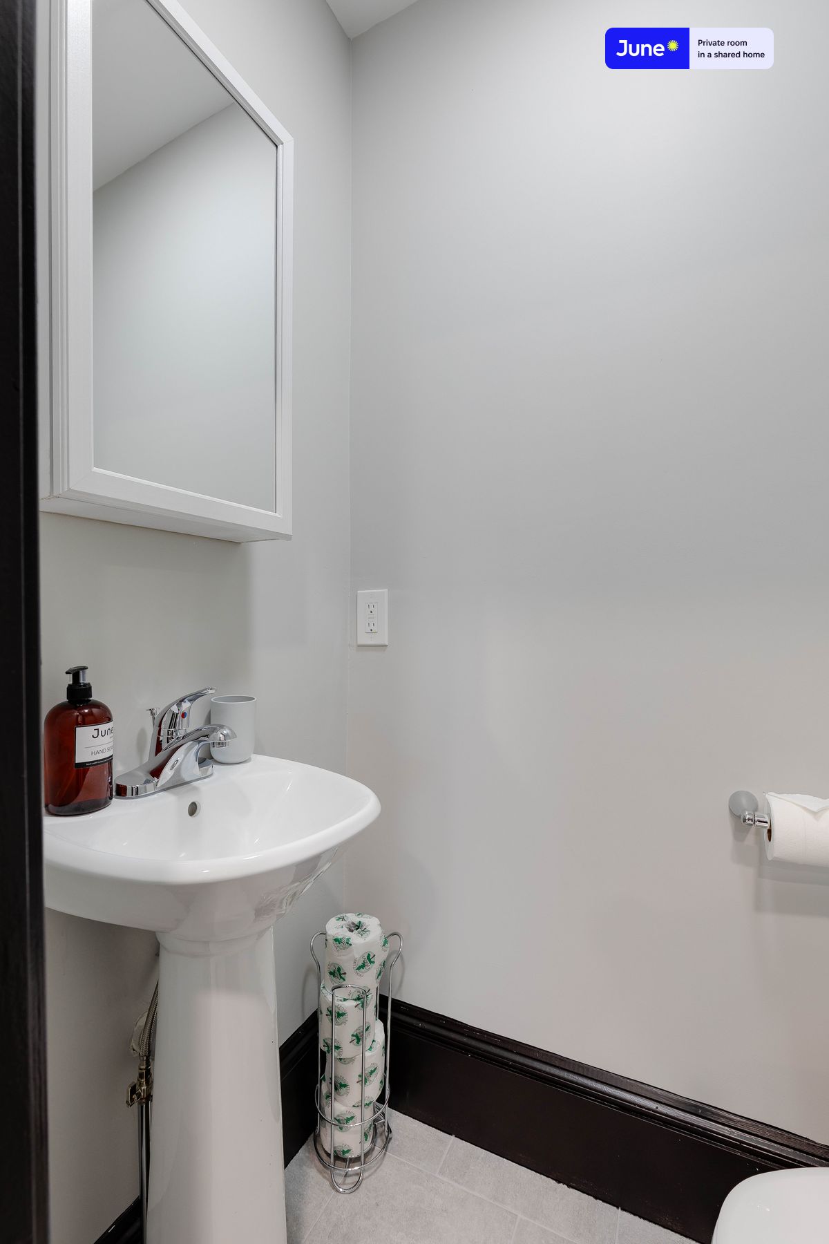 Photos of apartment on Boston St.,Boston MA 02125