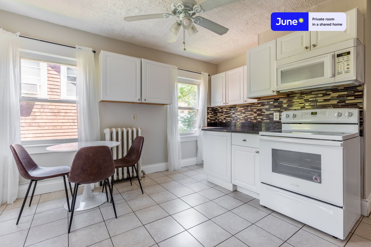 Photos of apartment on Wallingford Rd.,Boston MA 02135