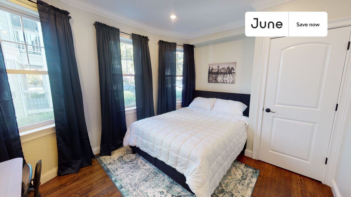 Photos of apartment on Washington St.,Boston MA 02135