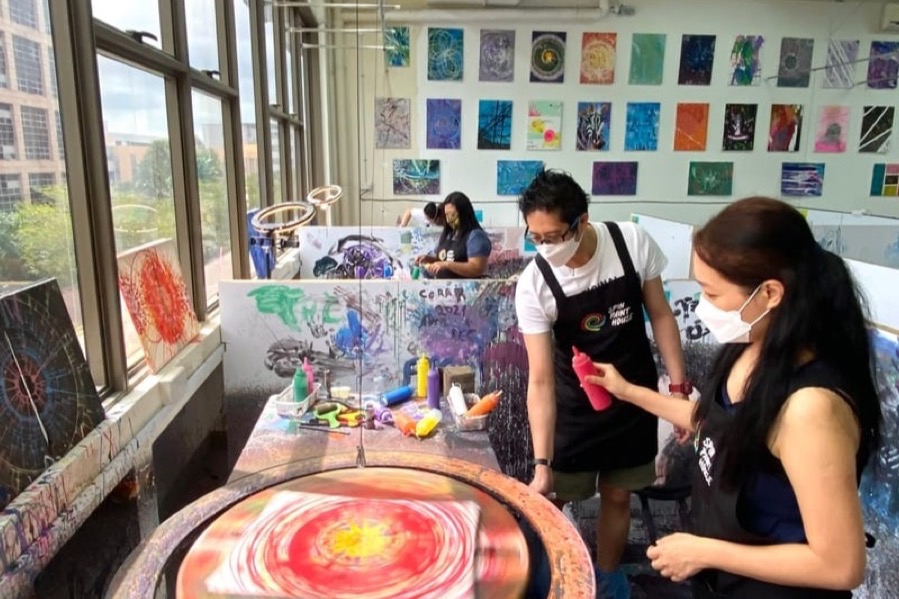 Spin Paint House