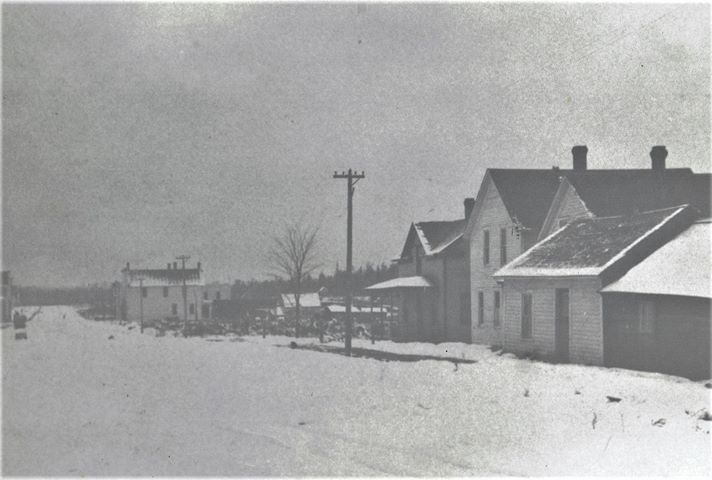 Street with houses in Draper