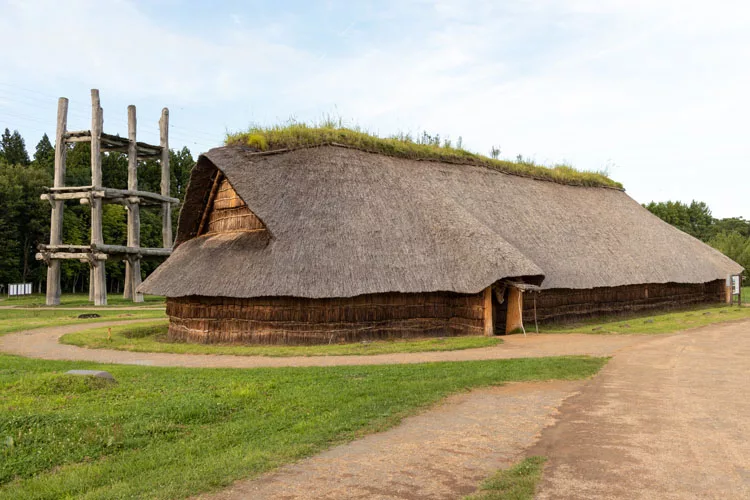 Sannai Maruyama Ruins/ Jomon Archaeological Site