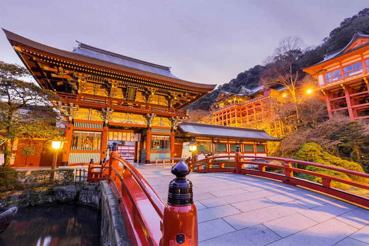 Yutoku Inari Shrine