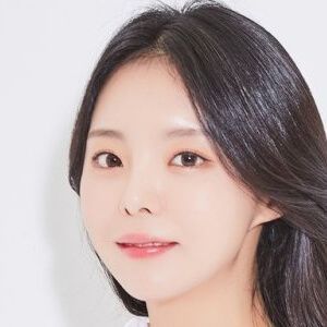 converse kitty liverpool