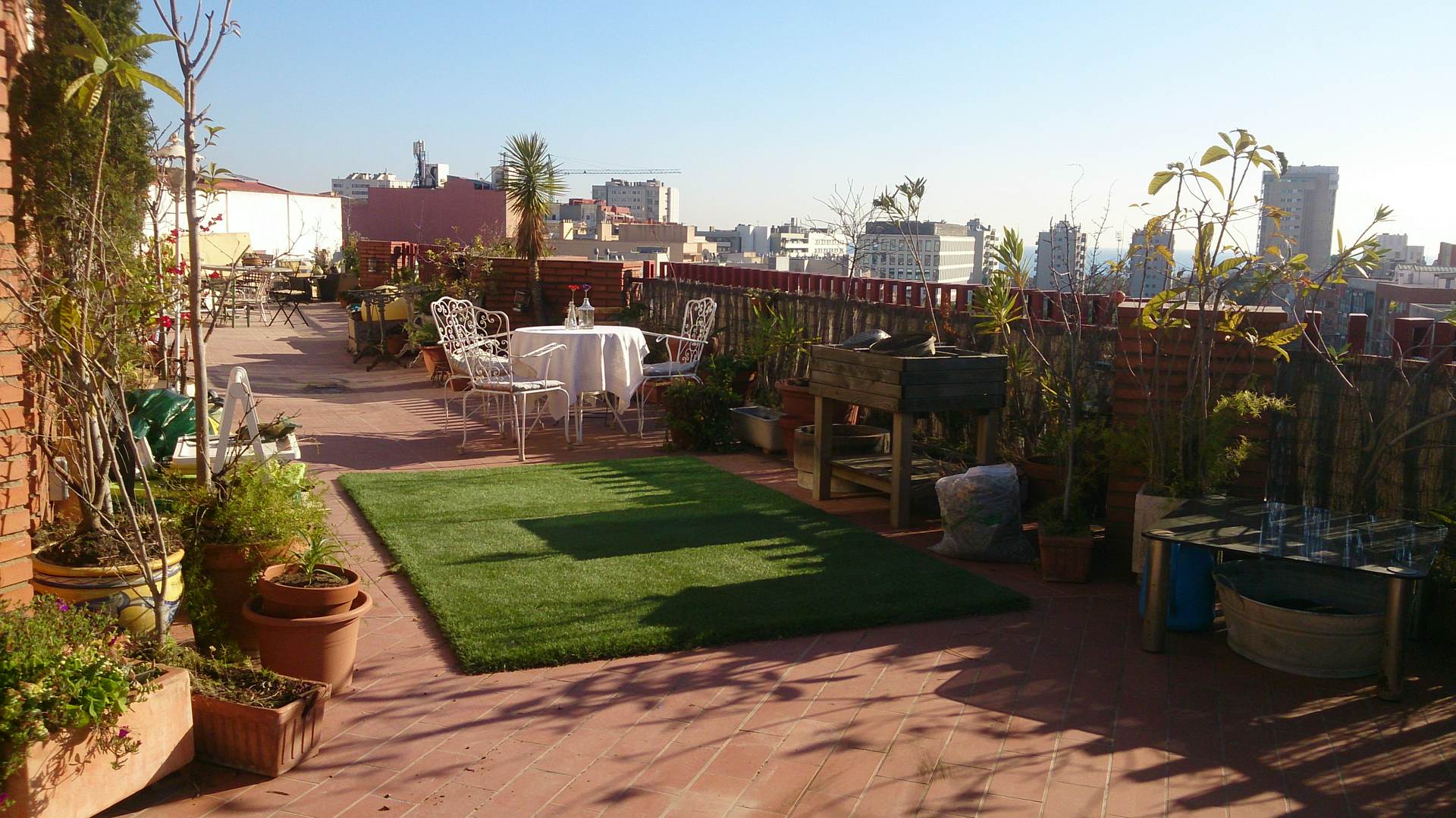 Alquila por horas Aticazo con vistas al mar y a Bcn