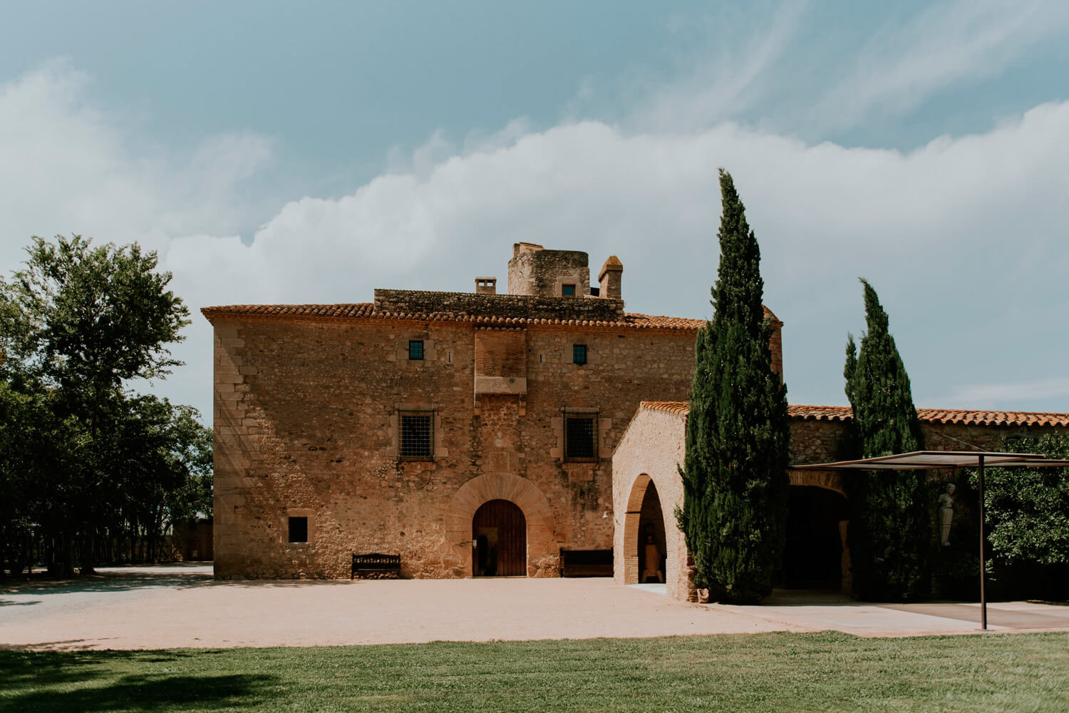 Alquila por horas Casa familiar del s XV con jardines y porches