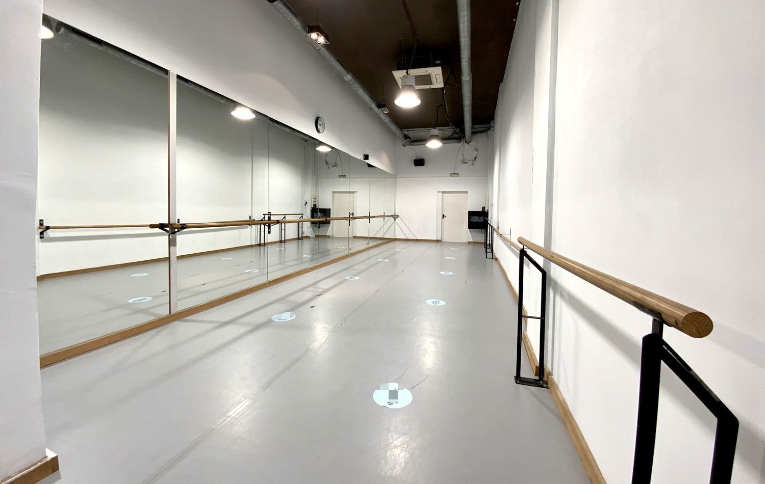 Alquila por horas Gran escuela de danza con salas