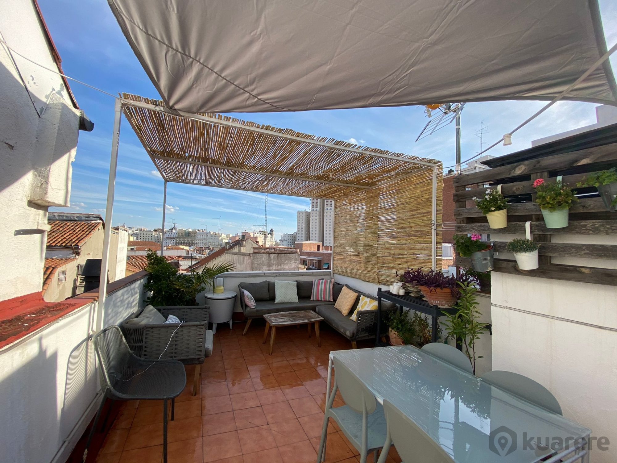 Alquila por horas Terraza en Plaza España