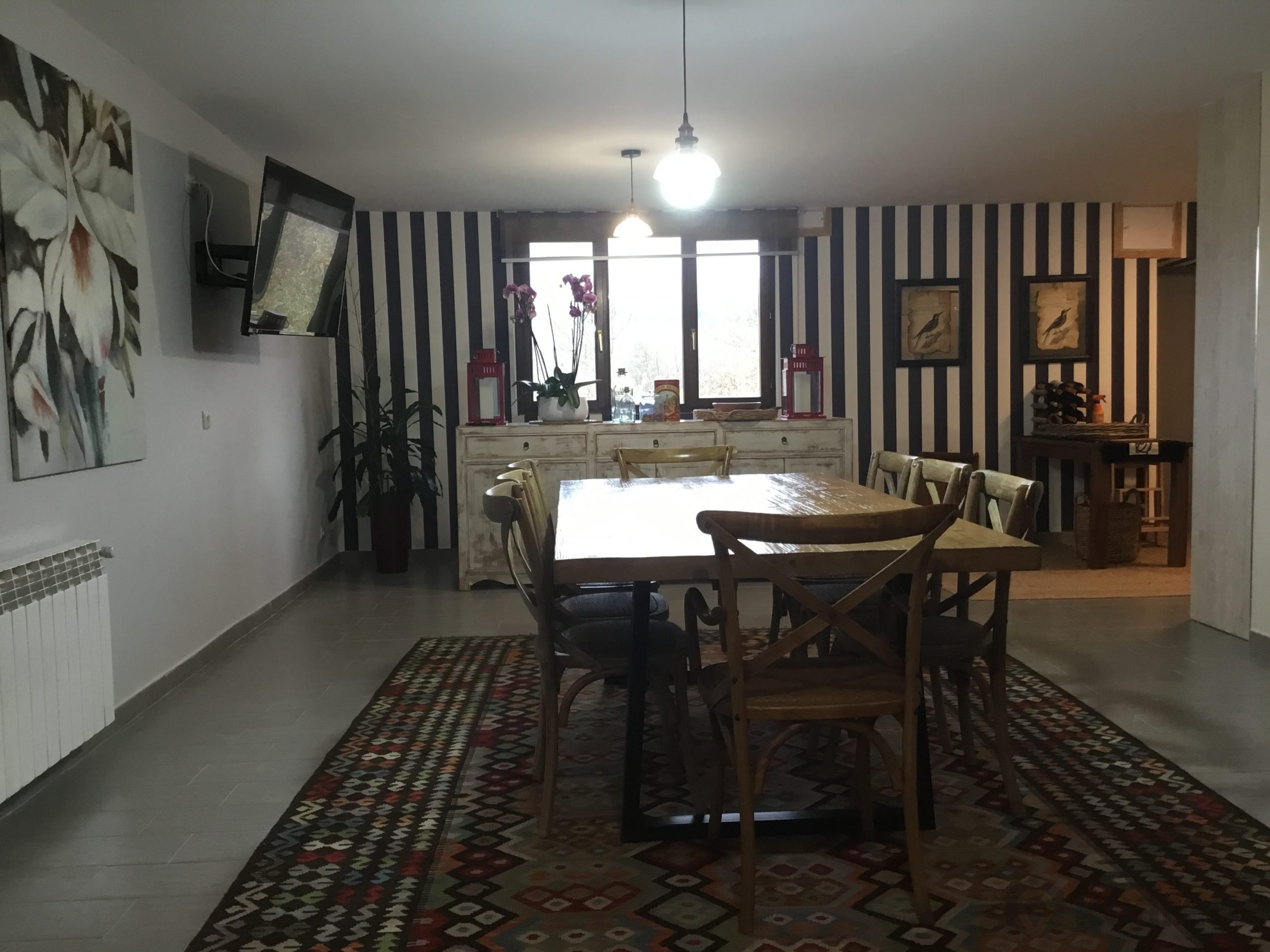 Alquila por horas Casa de diseño en pueblo de la españa vaciada