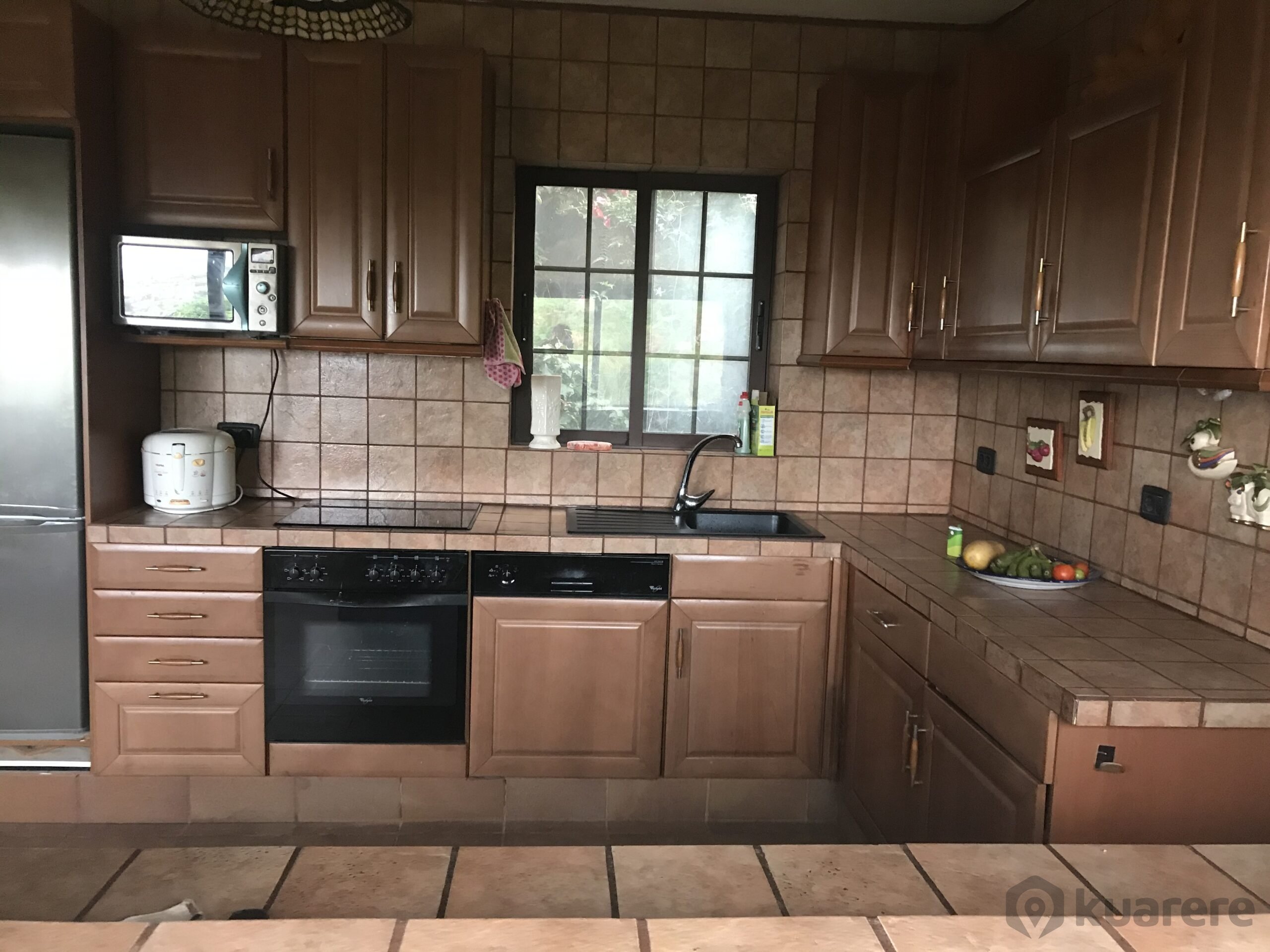 Alquila por horas Casa con grande jardín