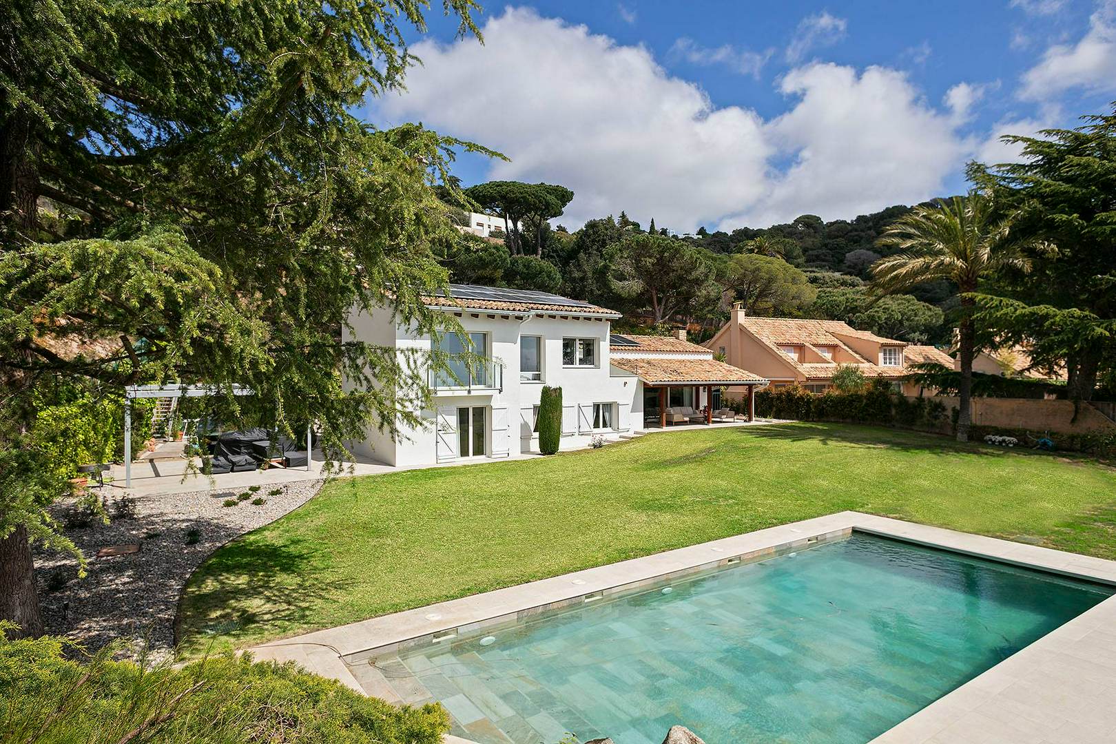Alquila por horas Exclusiva villa de lujo en Barcelona
