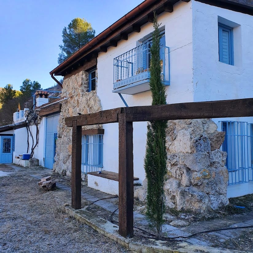 Alquila por horas Casa singular en paraje natural con cuevas
