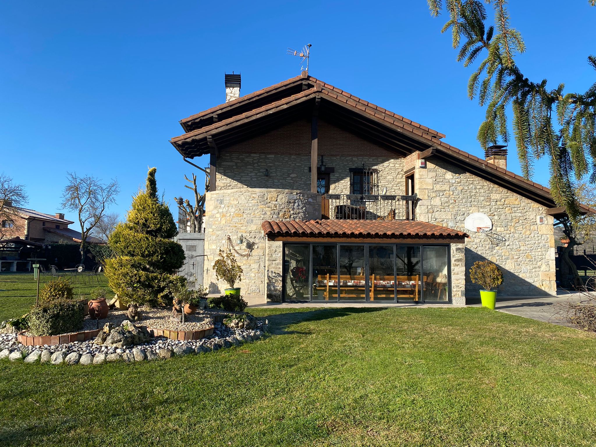 Alquila por horas Es una casa antigua y elegante
