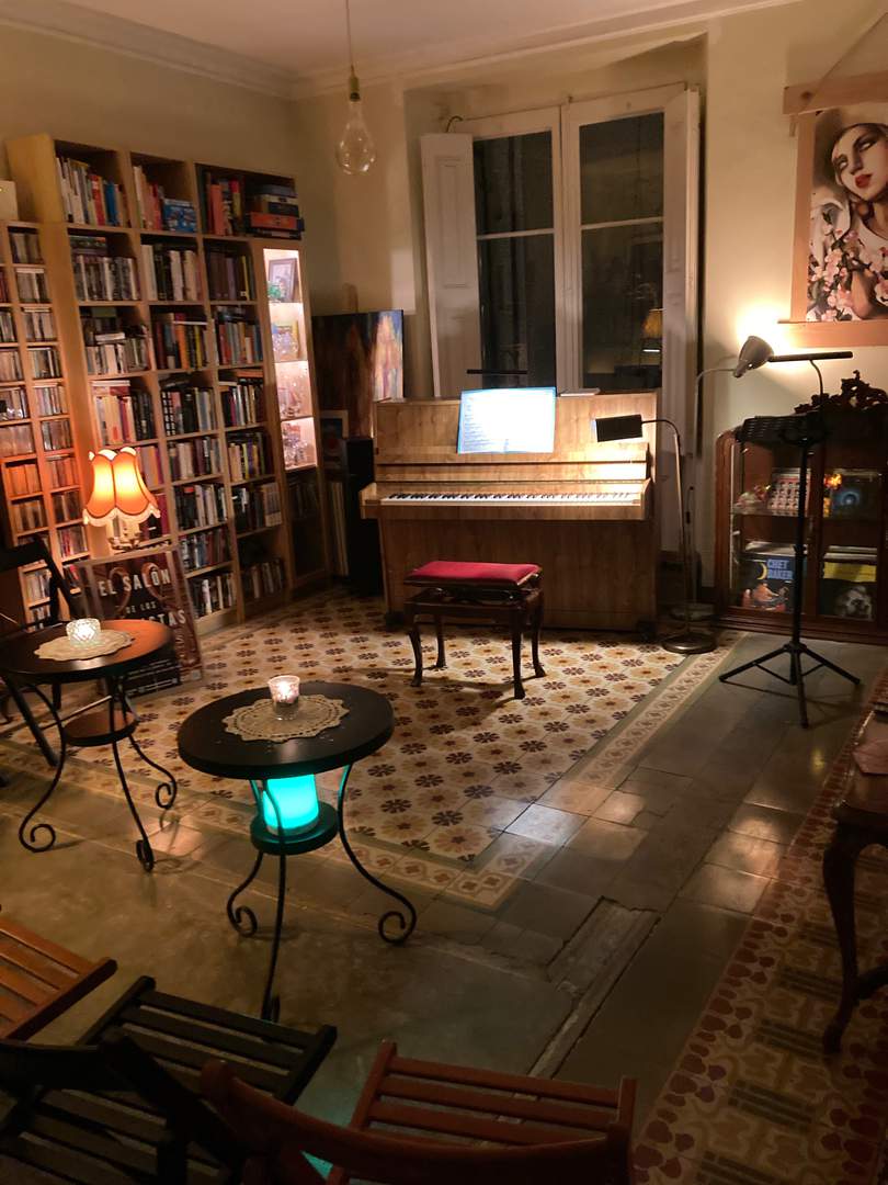 Alquila por horas Bonito y acogedor loft estilo barcelonés