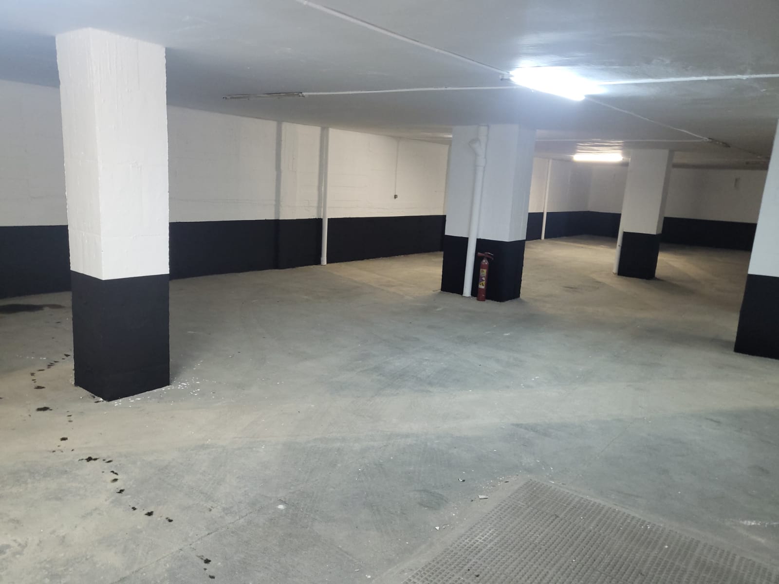 Alquila por horas Garaje de 1500m2