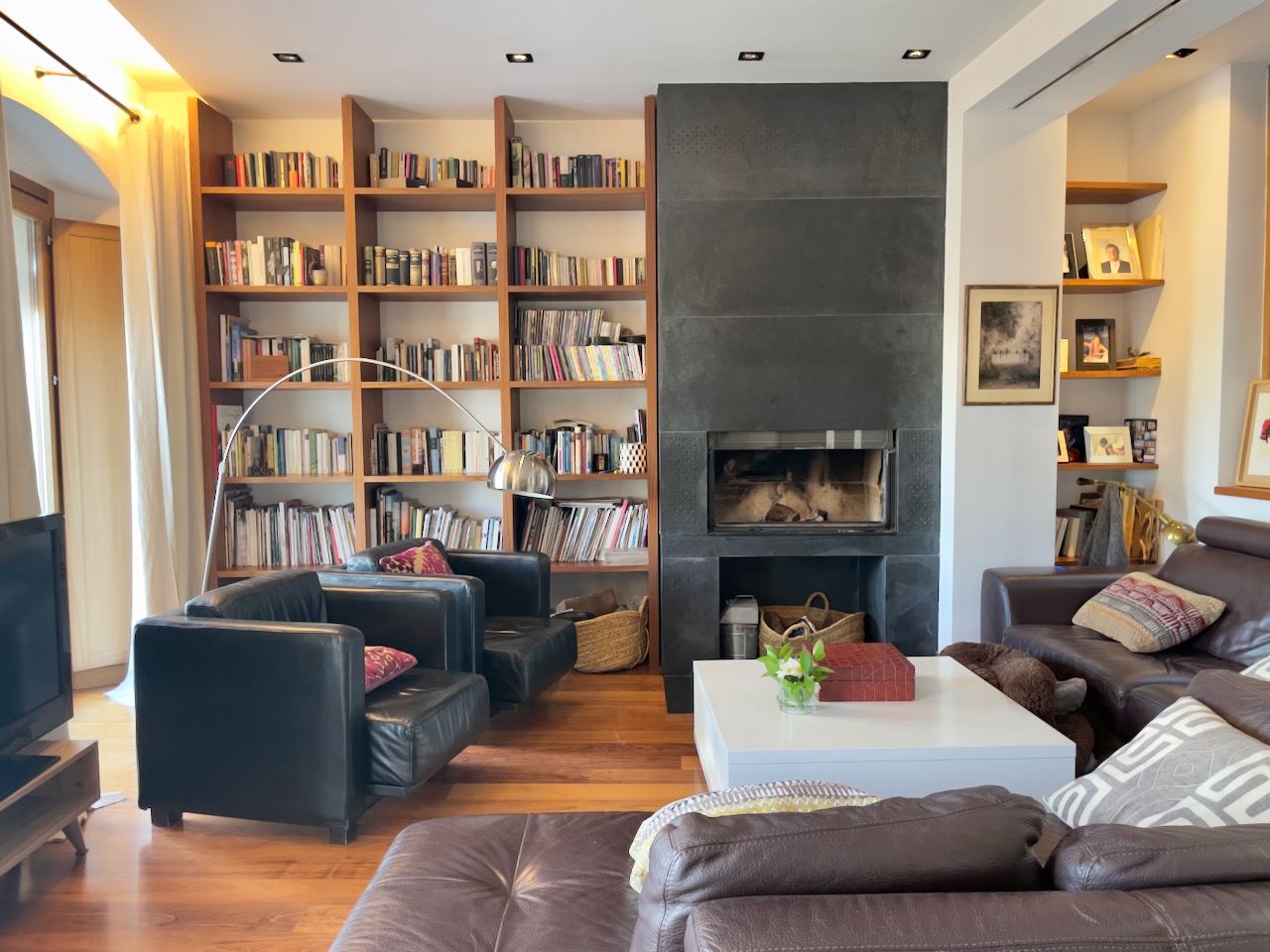 Alquila por horas Gran casa con oficinas en Sevilla