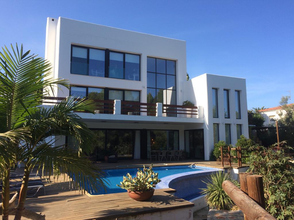 Alquila por horas Casa estilo ibicenco