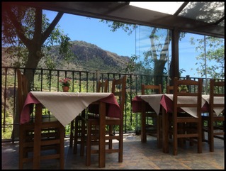 Alquila por horas Restaurante situado a las faldas de Sierra Nevada, espectaculares vistas 