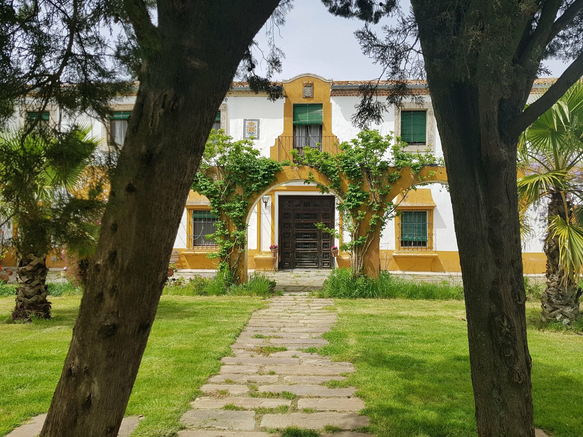 Alquila por horas Cortijo datado entre los siglos XVII al XIV