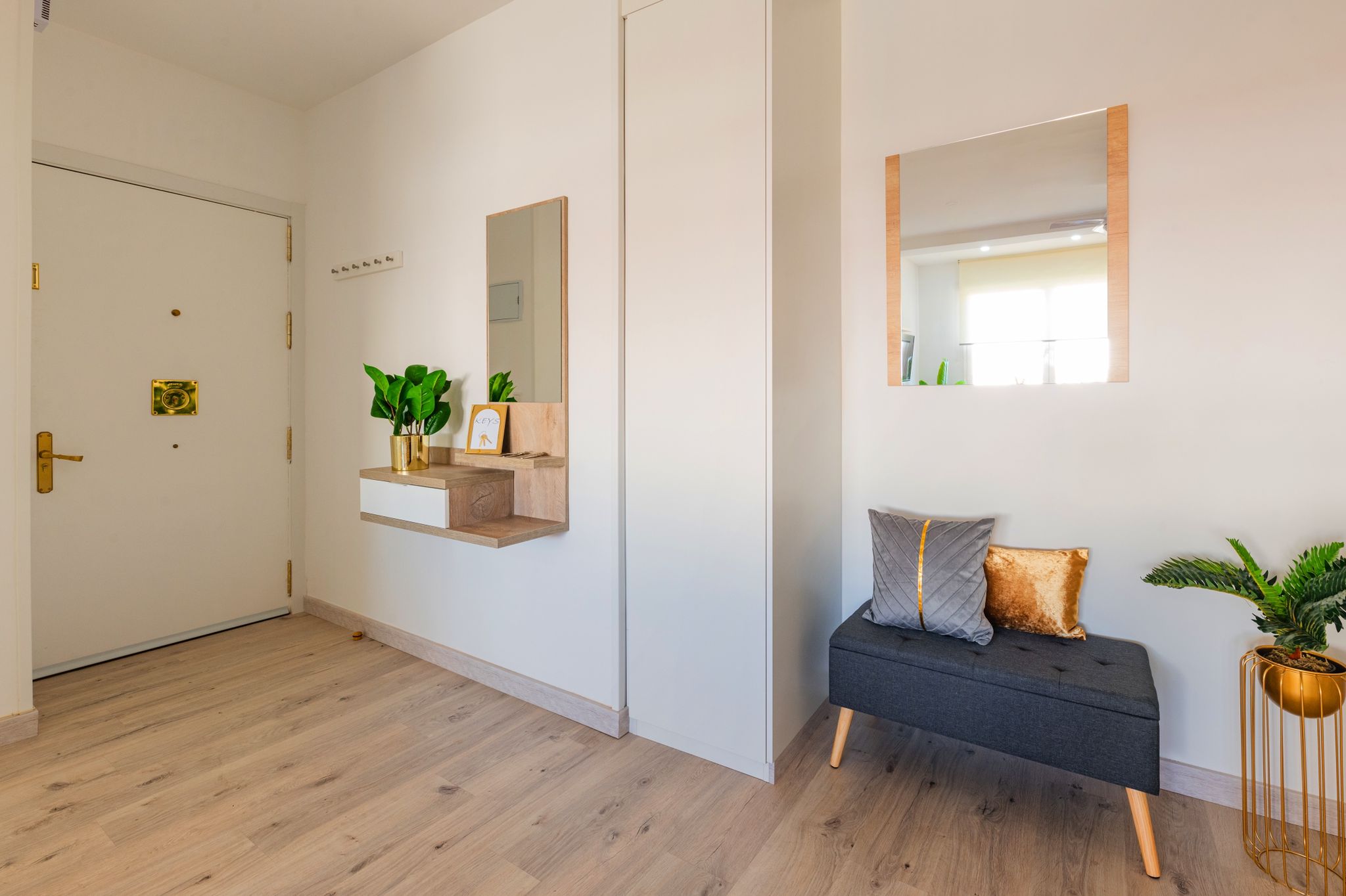 Alquila por horas Moderno apartamento en la puerta del Sol
